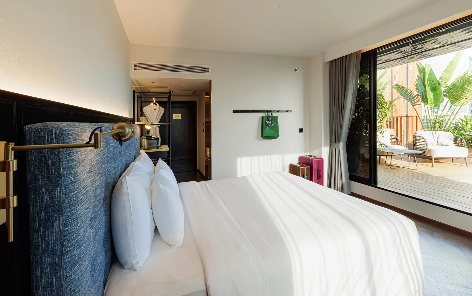 Earn the Points offer at Public House Bangkok